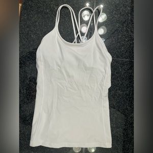 White lululemon tank top